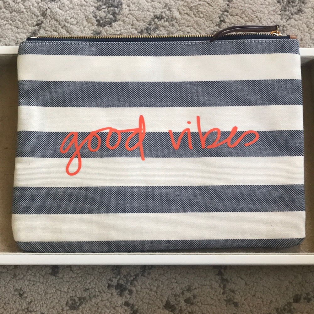 Stella @ Dot Clutch